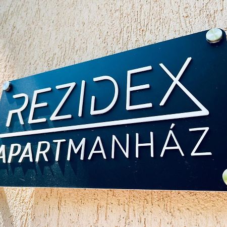 Rezidex Apartmanhaz 塞格德 外观 照片